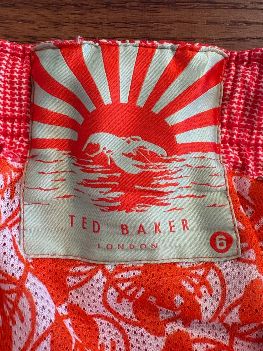 Ted Baker London Lobster Print Swim Trunks Men’s Size 6 US XL Red Orange